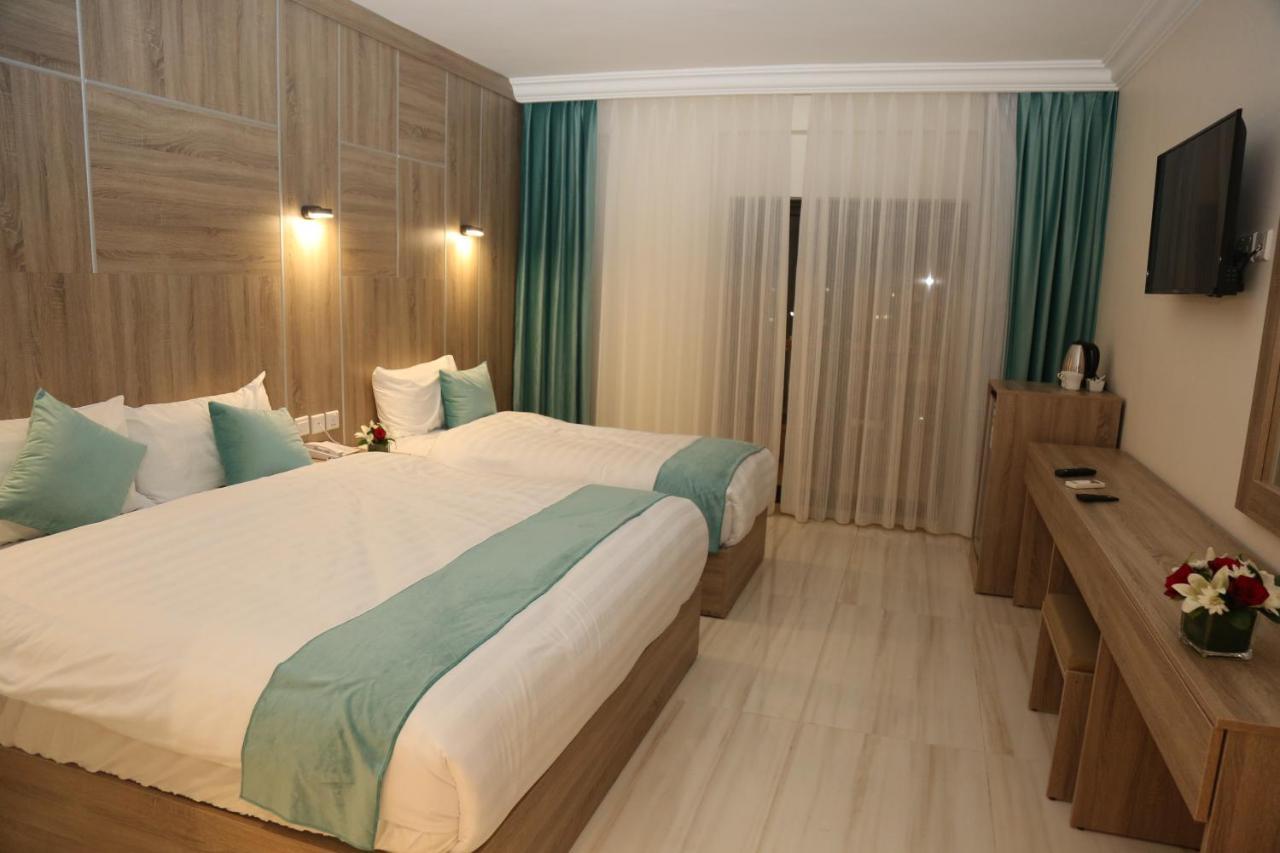 Turquoise Hotel Акаба Экстерьер фото